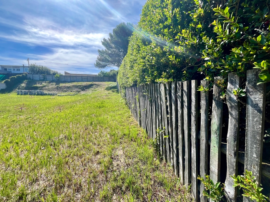 0 Bedroom Property for Sale in Kingfisher Creek Western Cape